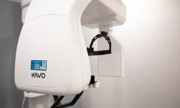 3 D C T cone beam x ray scanner in Longmont dental office